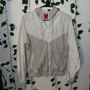 Nike windbreaker